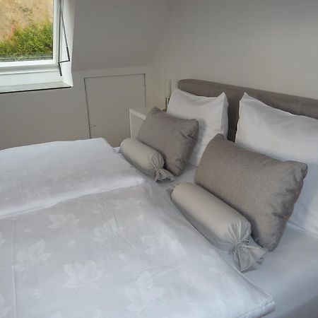 Helle 70 Qm Ferienwohnung Mit Herrlichem Blick Teningen Eksteriør bilde